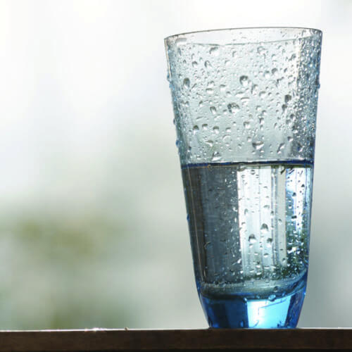 Beber mais água: Copo da água