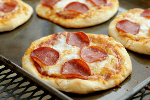 Mini pizza semipronta light: Informação Nutricional