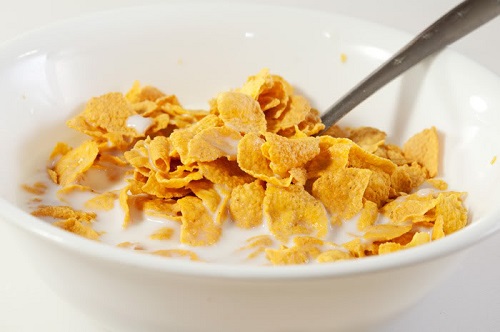 Cereal matinal de milho em flocos: Informação Nutricional